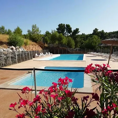 Le Bois De Pins Campsite Salses-le-Chateau