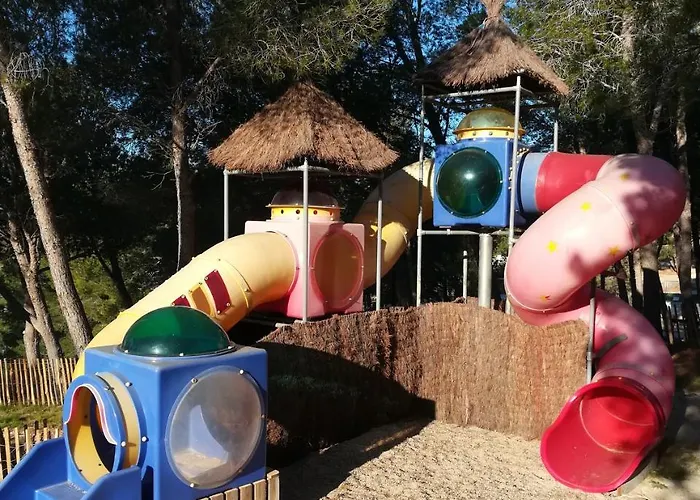 Le Bois De Pins Campingplads