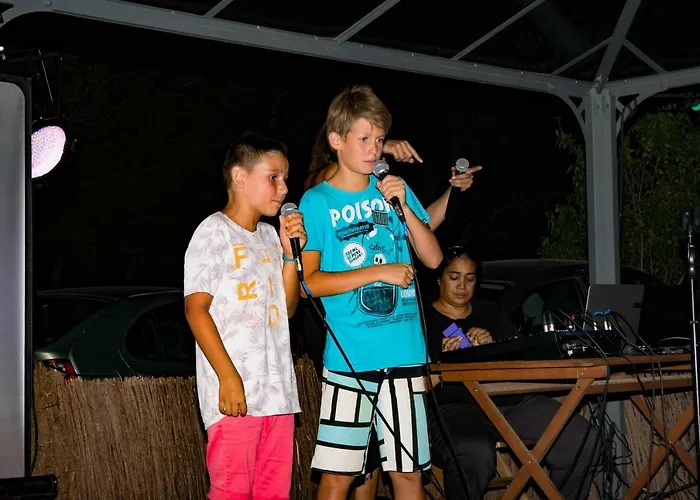 Le Bois De Pins Campingplads 3*